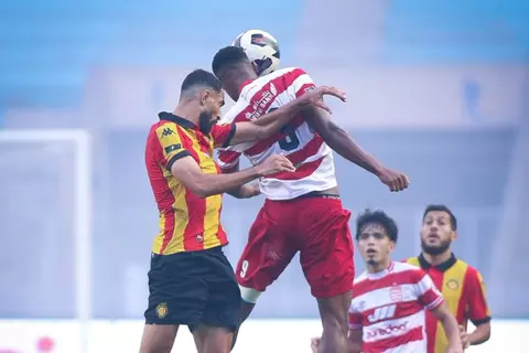 "في الوقت القاتل".. الإفريقي يٌسقط الترجي ويتوج بالدوري التونسي رسميًا